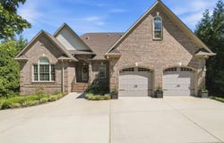 132 Neal Pointe Drive, Chesnee, SC 29323
