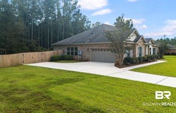 9766 Tanager Ln, Spanish Fort, AL 36527