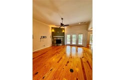 723 Lakeview Drive, Rogers, AR 72756