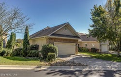 231 Tanasi Lagoon Drive, Loudon, TN 37774