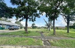 213 E Lindbergh, Universal City, TX 78148
