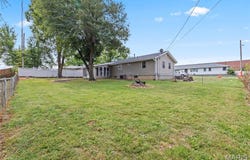 712 Highland Drive, O'Fallon, MO 63366