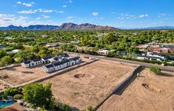 7021 E JACKRABBIT Road -, Paradise Valley, AZ 85253