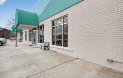 929 N Main, Marion, VA 24354