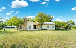 204 Fm 209 E, Woodson, TX 76491