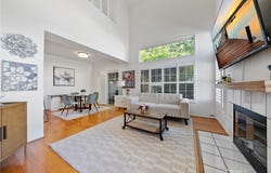 125 Autumn Oaks, Glendora, CA 91741