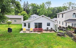 11334 E Shore Drive, Delton, MI 49046
