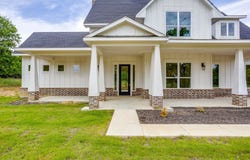 247 Silver Lakes Drive, Sunset, TX 76270