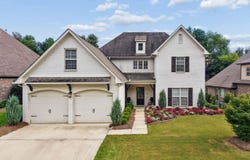 369 STRATHAVEN DRIVE, PELHAM, AL 35124