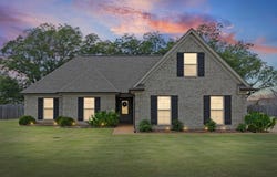 209 Eagle View Drive, SENATOBIA, MS 38668
