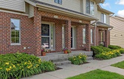 216 Camden Rd, IowaCity, IA 52245