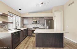 702 E KYLE Drive, Gilbert, AZ 85296