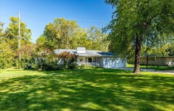 461 E Monroe Street, Dundee, MI 48131