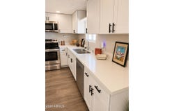 1562 S DESERT VIEW Place, Apache Junction, AZ 85120