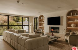 1417 Bluebird Ave, Los Angeles, CA 90069