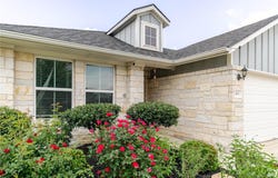 303 Schuyerville Dr, Elgin, TX 78621