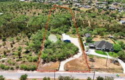 4001 Barth Road, Lockhart, TX 78644