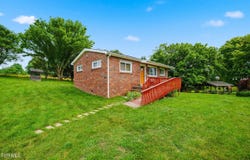 158 Grandview, Duffield, VA 24244