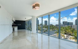 601 NE 36th St, Miami, FL 33137