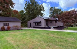 67 Euclid Boulevard, Youngstown, OH 44505