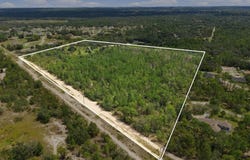 Seely Lane, Weeki Wachee, FL 34613