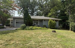 510 Thacher St, Attleboro, MA 02703