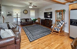 648 Overlook Drive, Hurricane, WV 25526