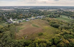 400 LONG Drive, Quincy, IL 62305