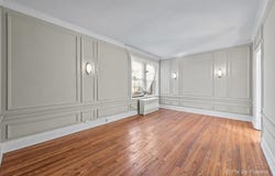 835 E 49th Street, Chicago, IL 60615