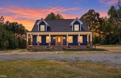 107 School Street, Stem, NC 27581