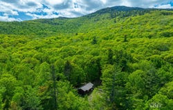 429 Bartlett Road, Keene, NY 12942