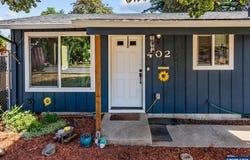 402 SW Ivy Rd, Estacada, OR 97023