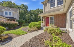 31 Oak Leaf Lane, East Stroudsburg, PA 18301