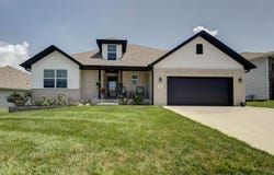 813 E Brewer Avenue, Nixa, MO 65714