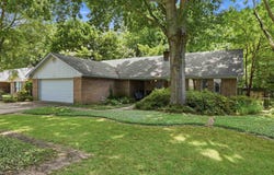 17 Sandstone, Conway, AR 72034
