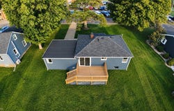 1963 Deermont Avenue NW, Massillon, OH 44647