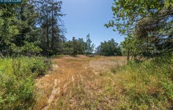 Crown, Kentfield, CA 94904