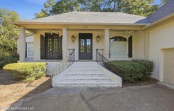 436 Ridge Circle, Brandon, MS 39047