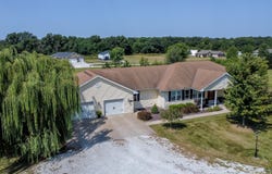 8930 Audrain Road 102, Centralia, MO 65240