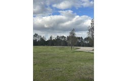 125 Mayfield Dr, West Point, MS 39773