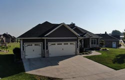 305 White Fox Drive, Clarion, IA 50525