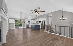22907 S Ridgeview Drive, Peculiar, MO 64078