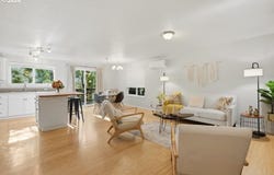 466 S CORINNE Dr, Newberg, OR 97132