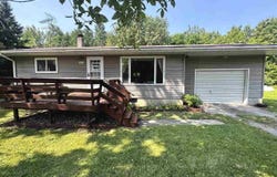 423 1st SW, Cook, MN 55723