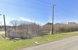 1000 Meander Road, Granbury, TX 76049