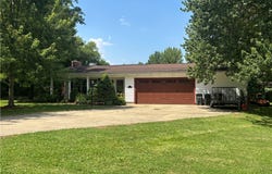 385 Cochran Road, Aurora, OH 44202