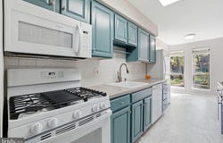 11228 CHESTNUT GROVE Square, RESTON, VA 20190