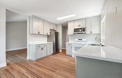 5473 Adobe Falls Rd, San Diego, CA 92120