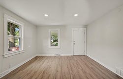 619 S Ash Avenue, Independence, MO 64053