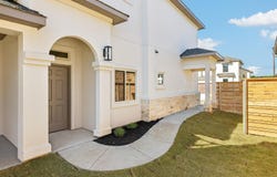 913 Indian Hawthorne Dr, Georgetown, TX 78628
